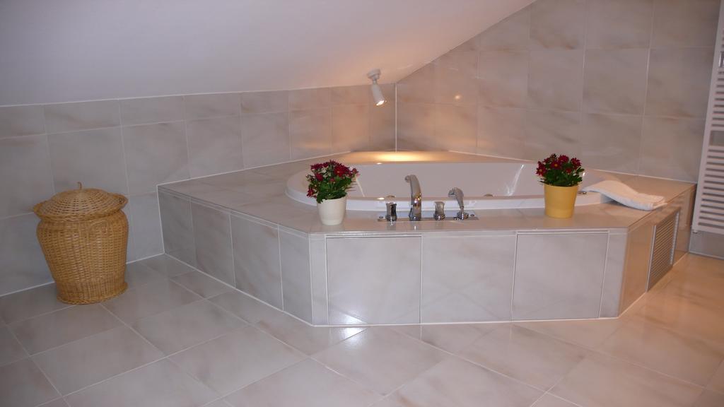 Apartment Jenny Garmisch-Partenkirchen Dış mekan fotoğraf